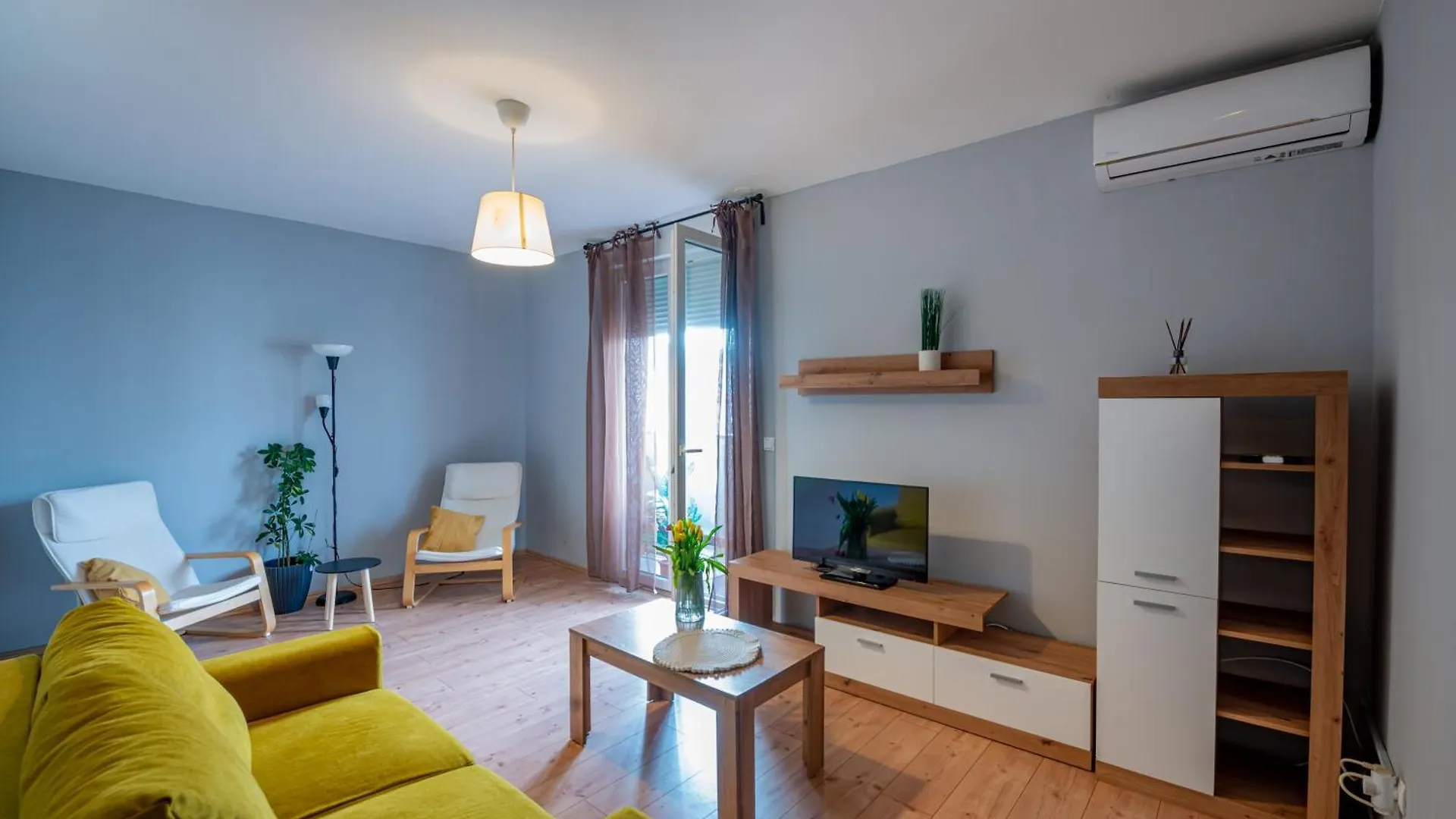 Apartman Mikka Pula Apartment